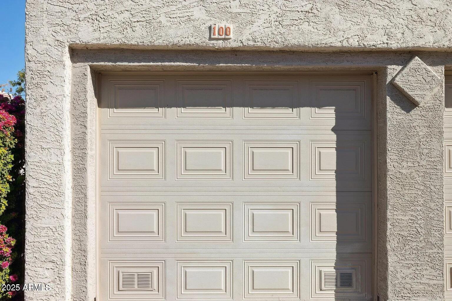 935 North Granite Reef Road, Unit 100 Scottsdale, AZ 85257 - Photo 25 of 29 a front view of a house