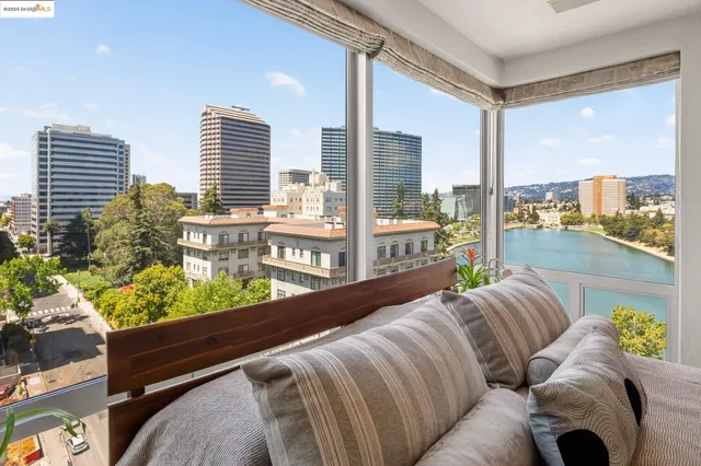 $1,048,000 | 177 19th Street, Unit 10E, Oakland, CA 94612