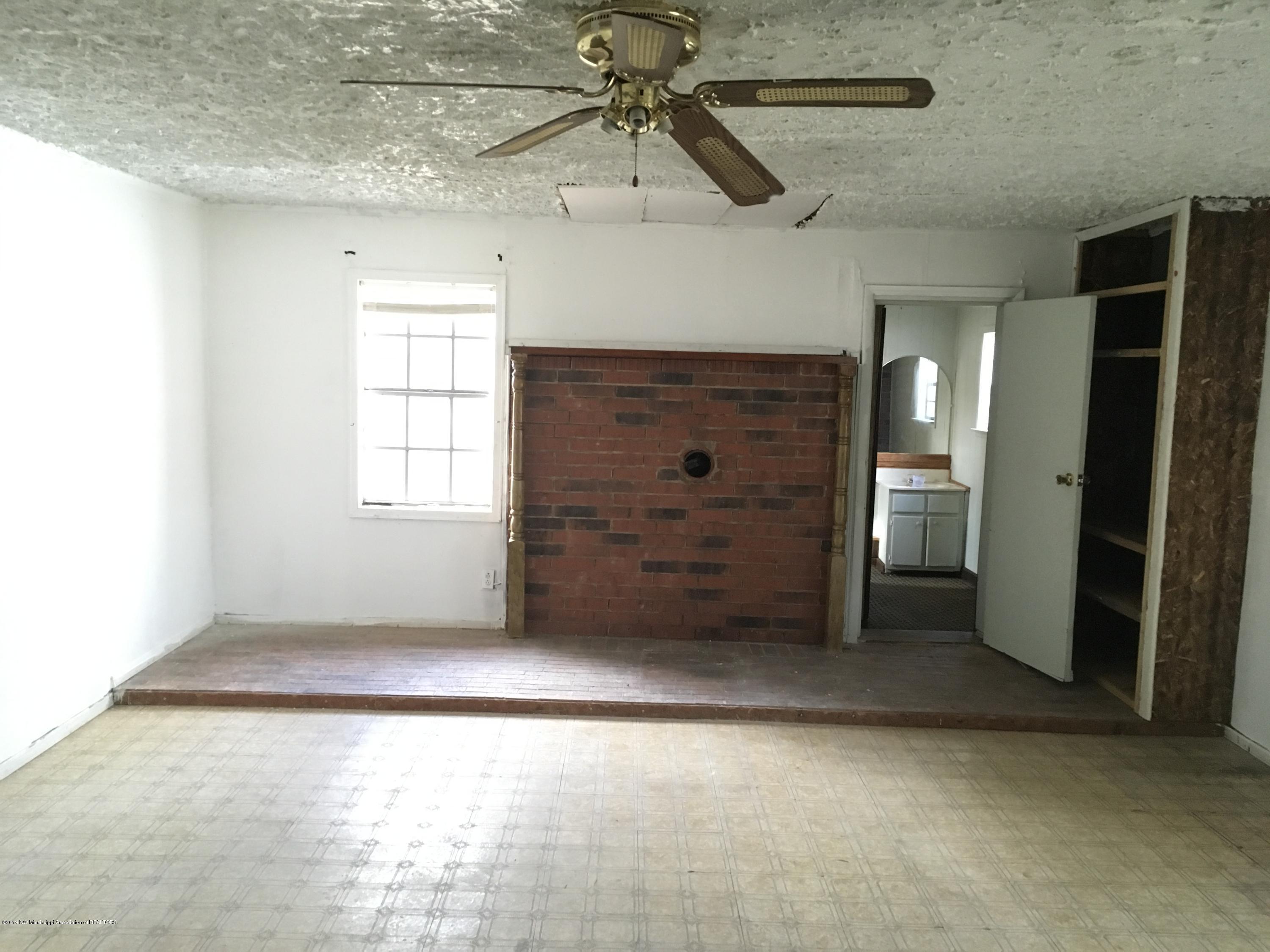 115 C Jeffries Road Potts Camp, MS 38659 - Photo 15 of 17 115c living room