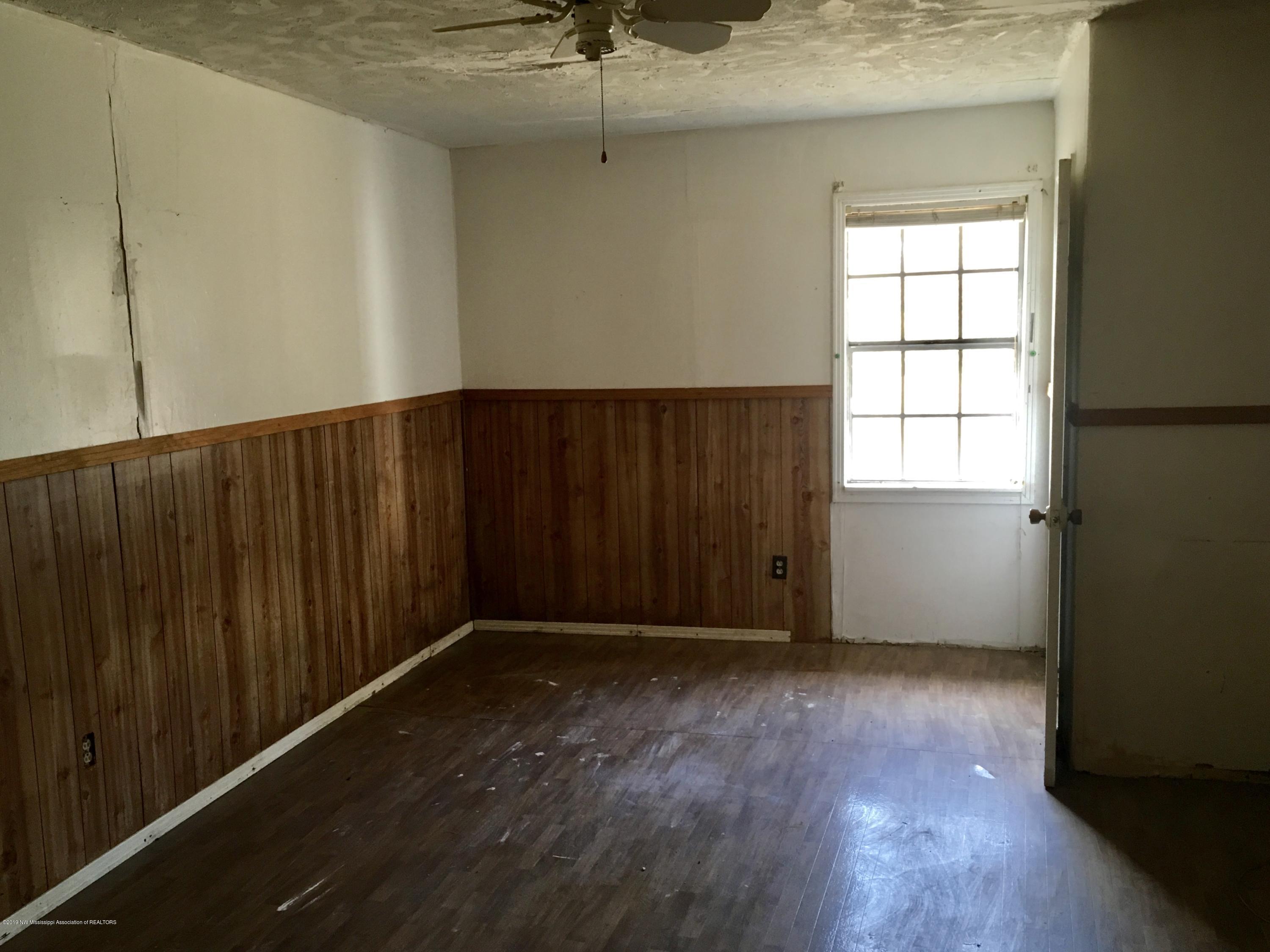 115 C Jeffries Road Potts Camp, MS 38659 - Photo 4 of 17 115c den