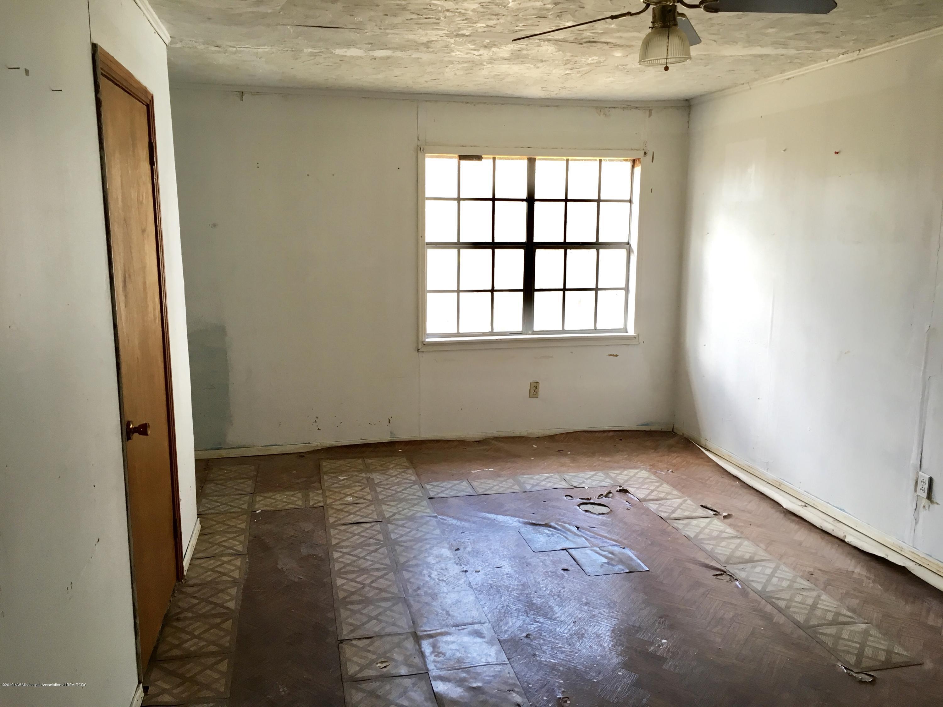 115 C Jeffries Road Potts Camp, MS 38659 - Photo 6 of 17 115c master bedroom