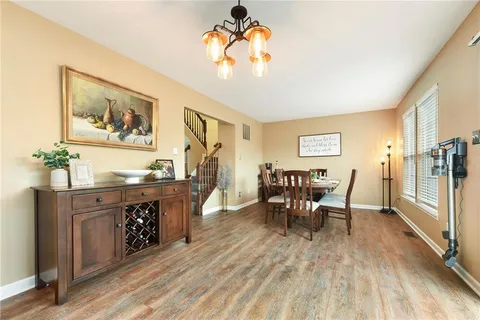 $325,000 | 6328 Oyster Bay Court, Bridgeville, PA 15017