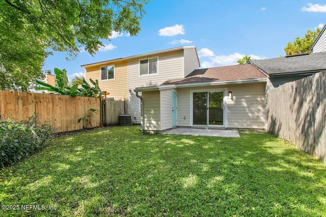 $394,500 | 714 Aquatic Drive, Atlantic Beach, FL 32233