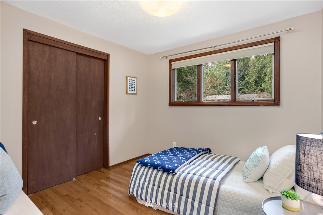 7005 Meadowdale Beach Road Edmonds, WA 98026 - Photo 16 of 25 Gallery Image 16