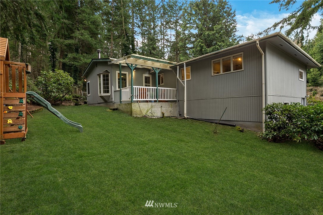 7005 Meadowdale Beach Road Edmonds, WA 98026 - Photo 22 of 25 Gallery Image 22