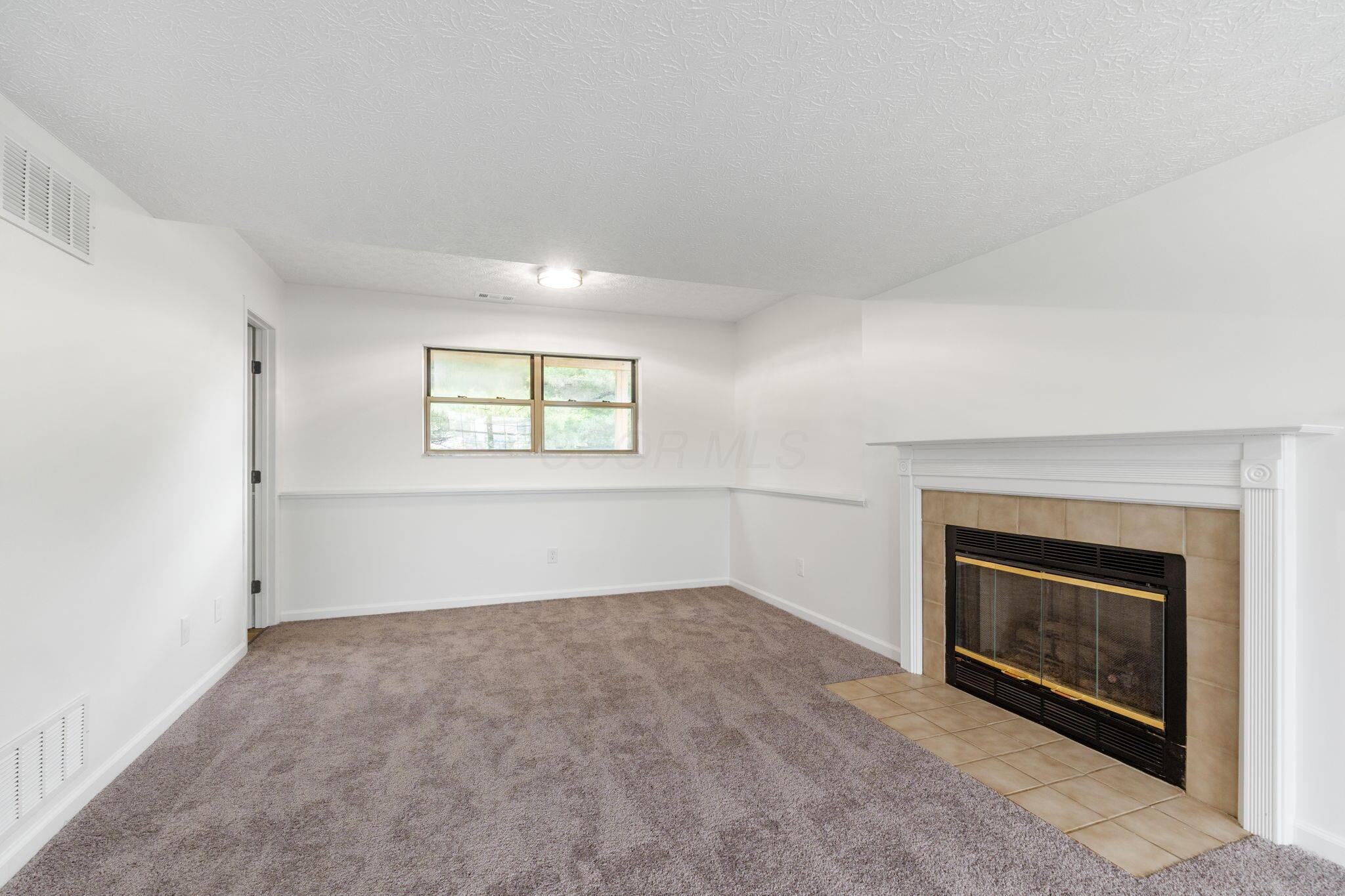 6055 Rover Lane Columbus, OH 43232 - Photo 20 of 27 20
