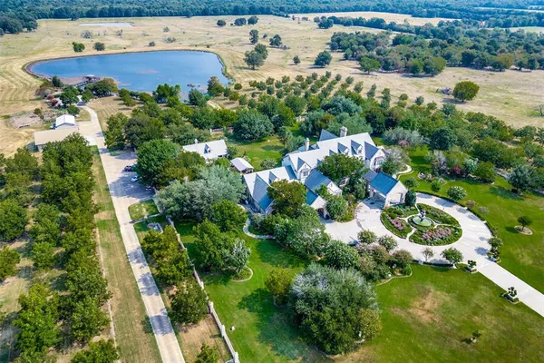 $9,900,000 | 2777 I-30 W Sulphur Springs West, Sulphur Springs, TX 75482