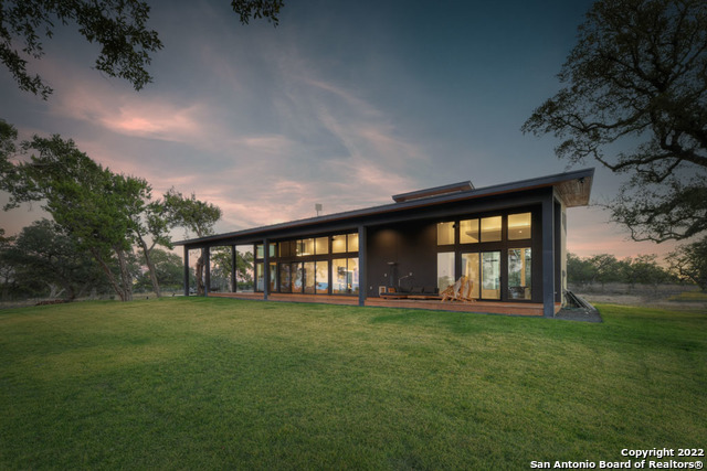 417 Southwick Ranch Johnson City, TX 78636 - Photo 34 of 45 a big yard with plants and trees