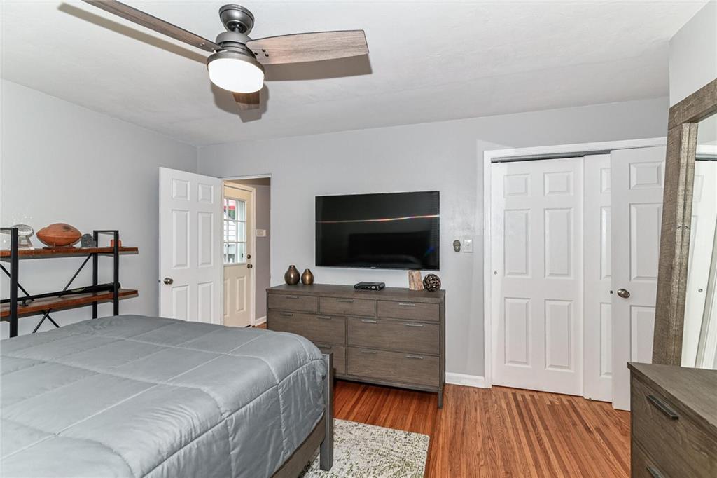 2407 Baur Drive Indianapolis, IN 46220 - Photo 15 of 29