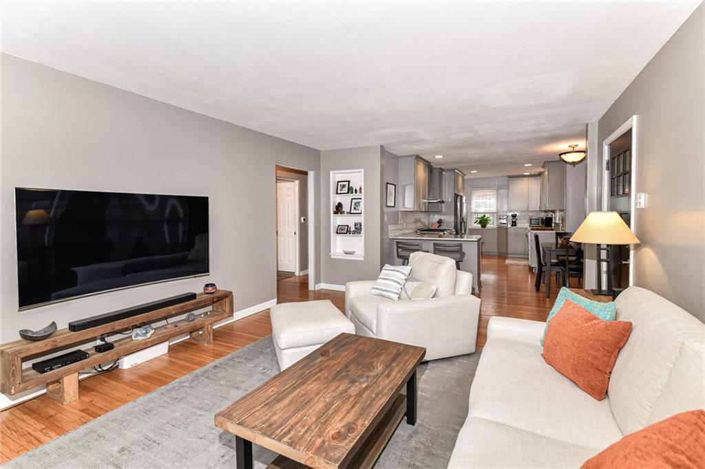 2407 Baur Drive Indianapolis, IN 46220 - Photo 10 of 29