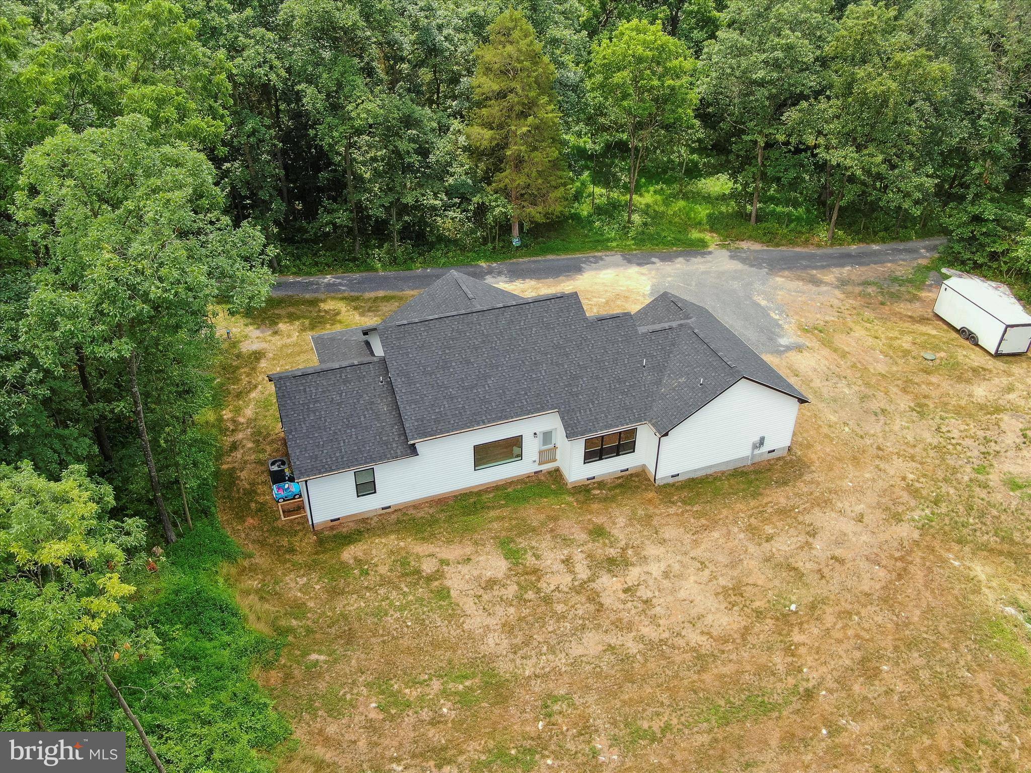 2144 Hinton Road Kearneysville, WV 25430 - Photo 39 of 45 Gallery Image 39