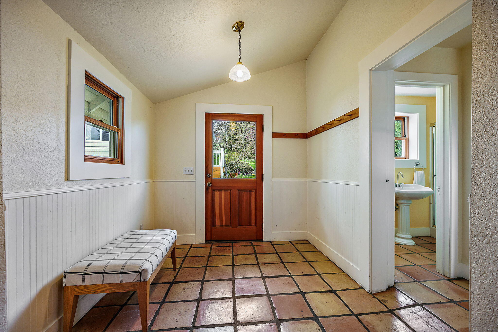 6850 Adams Road Talent, OR 97540 - Photo 104 of 119 104-web-or-mls-ApxAR (104)