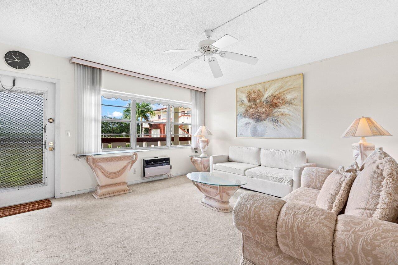 105 Brighton C Boca Raton, FL 33434 - Photo 3 of 23 105BrightonC-BocaRaton-FL-33434-SMALL