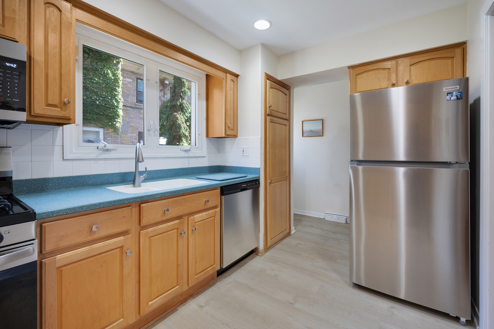 519 Ridge Road Wilmette, IL 60091 - Photo 11 of 31