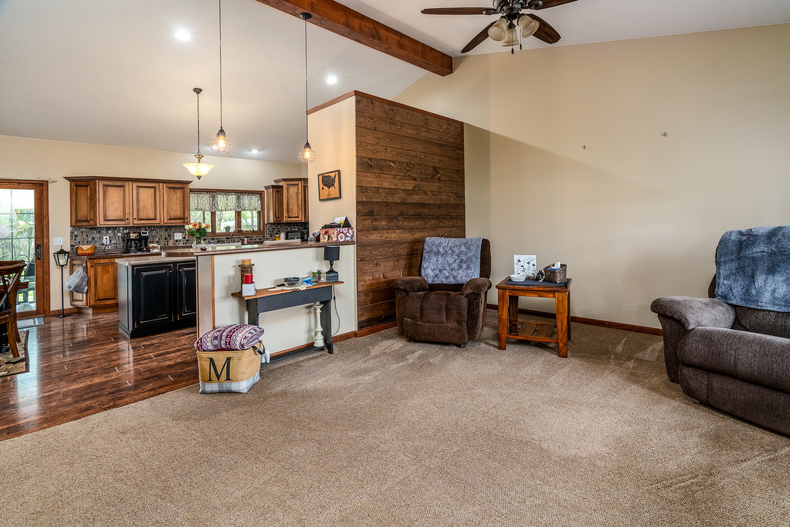 1358 Pershing Road West Frankfort, IL 62896 - Photo 6 of 43