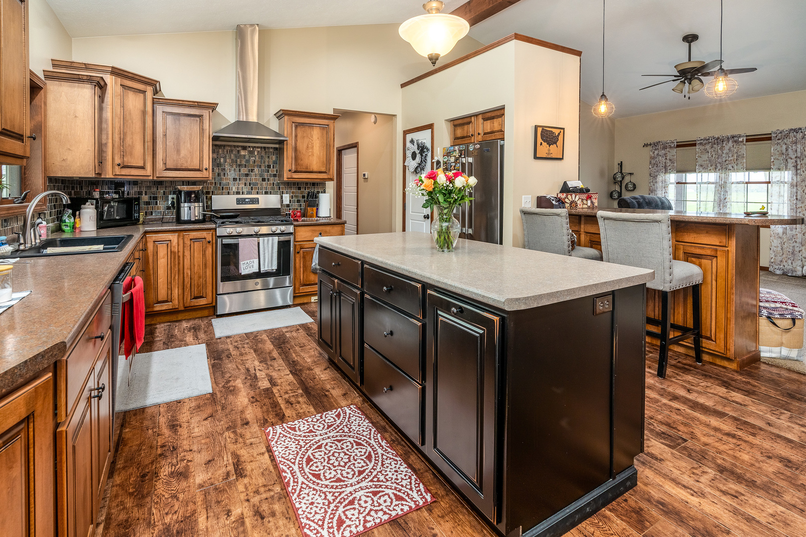 1358 Pershing Road West Frankfort, IL 62896 - Photo 9 of 43