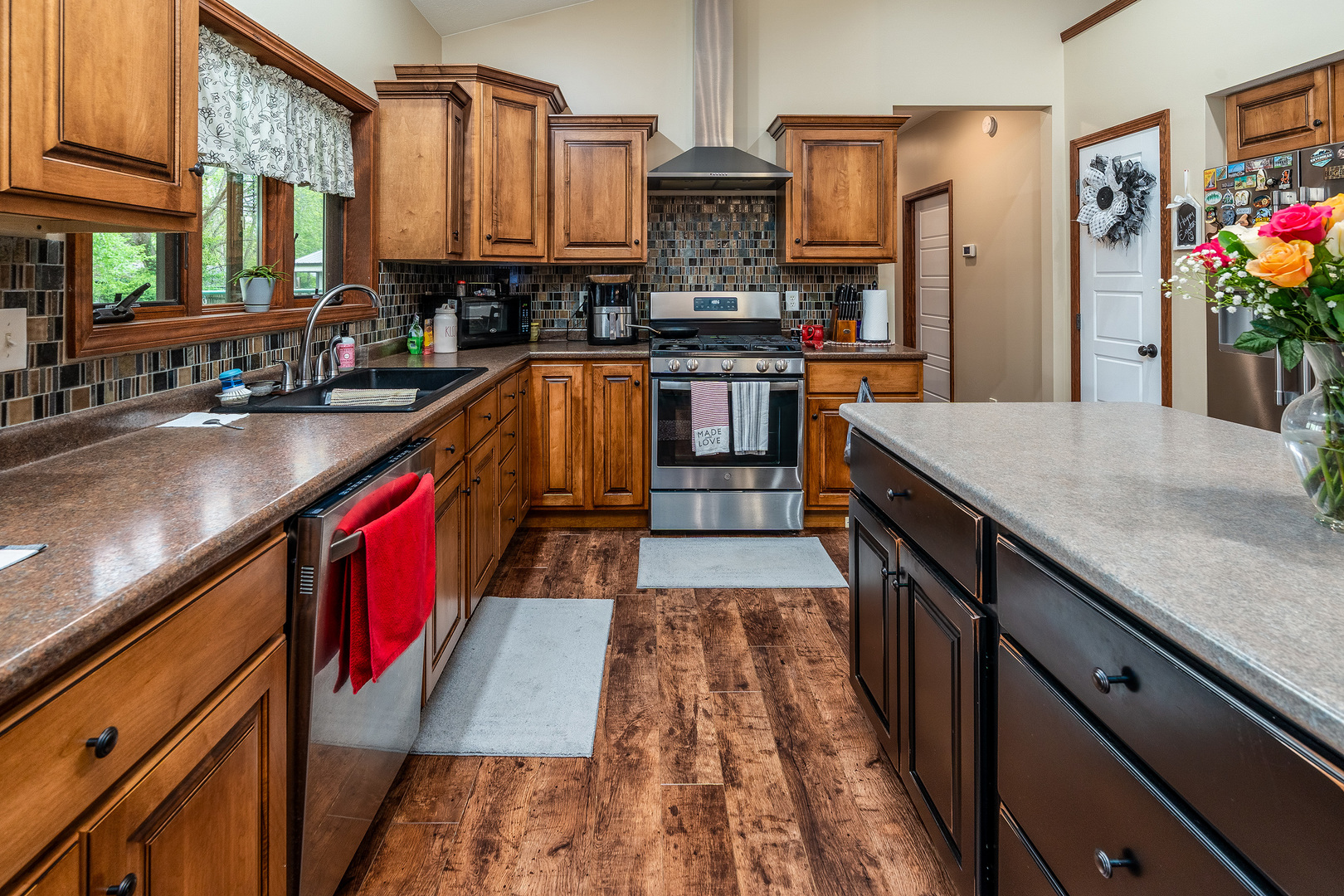 1358 Pershing Road West Frankfort, IL 62896 - Photo 10 of 43