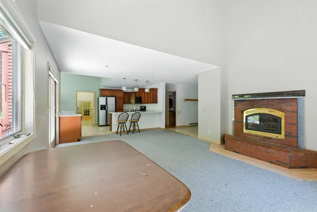 $595,000 | 33 Hillview Lane, Lewiston, ME 04240