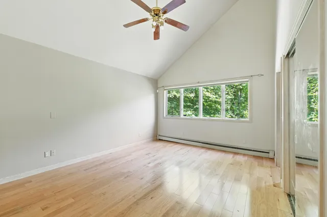 $595,000 | 33 Hillview Lane, Lewiston, ME 04240