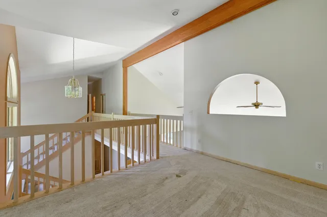 $595,000 | 33 Hillview Lane, Lewiston, ME 04240