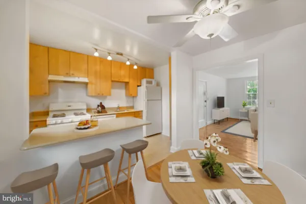$2,200 | 2714 Ordway Street Northwest, Unit 1, Washington, DC 20008