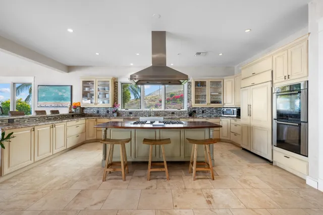 $8,575,000 | 554 Punakea Loop, Unit A, Lahaina, HI 96761