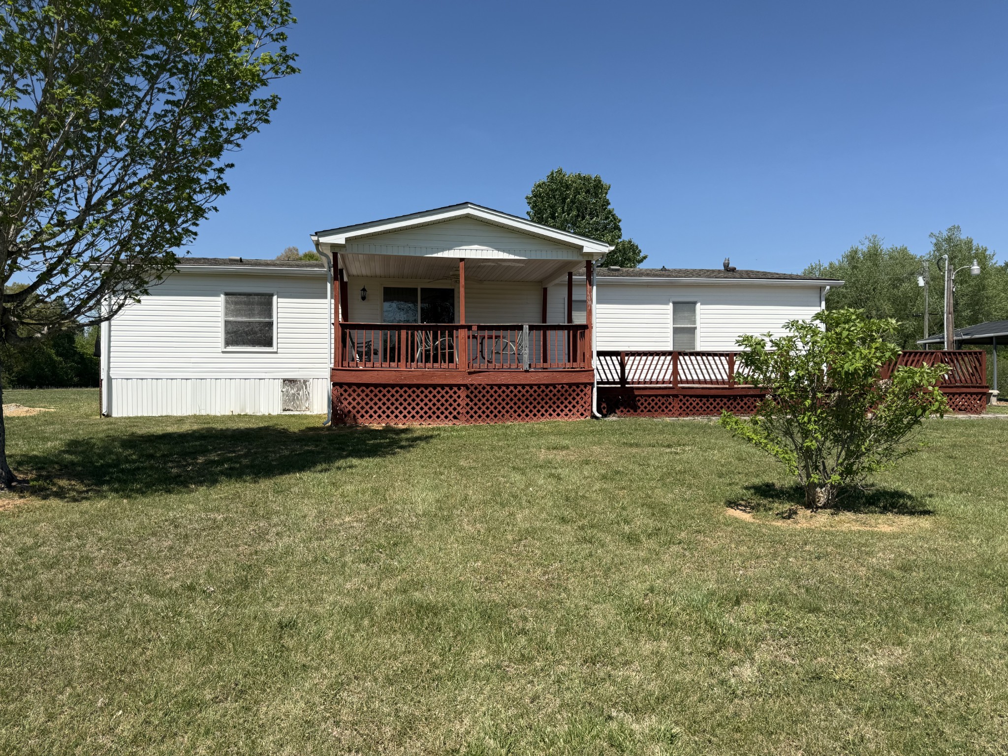1247 Myrtle Road Bradyville, TN 37026 - Photo 2 of 44