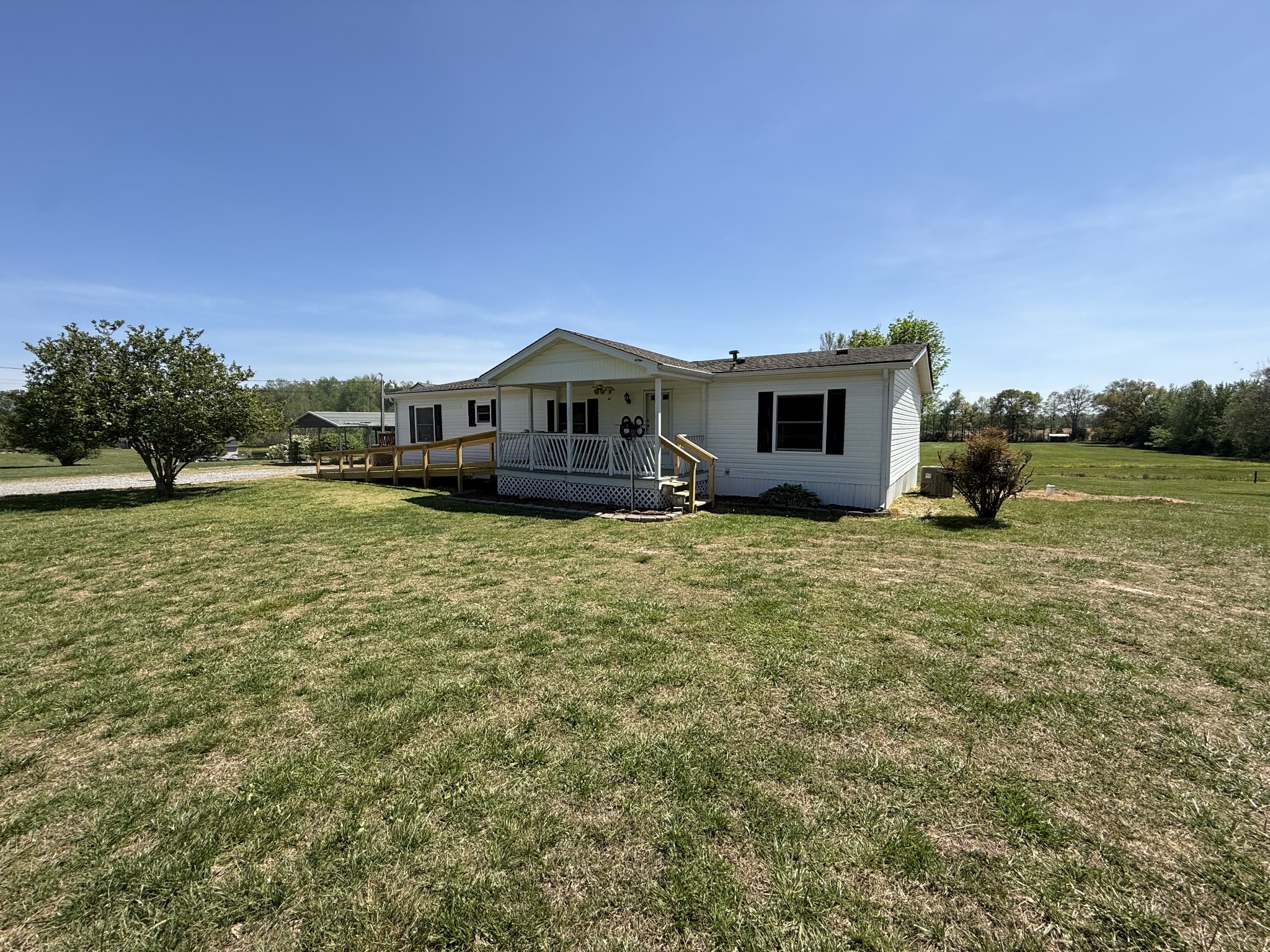 1247 Myrtle Road Bradyville, TN 37026 - Photo 26 of 44