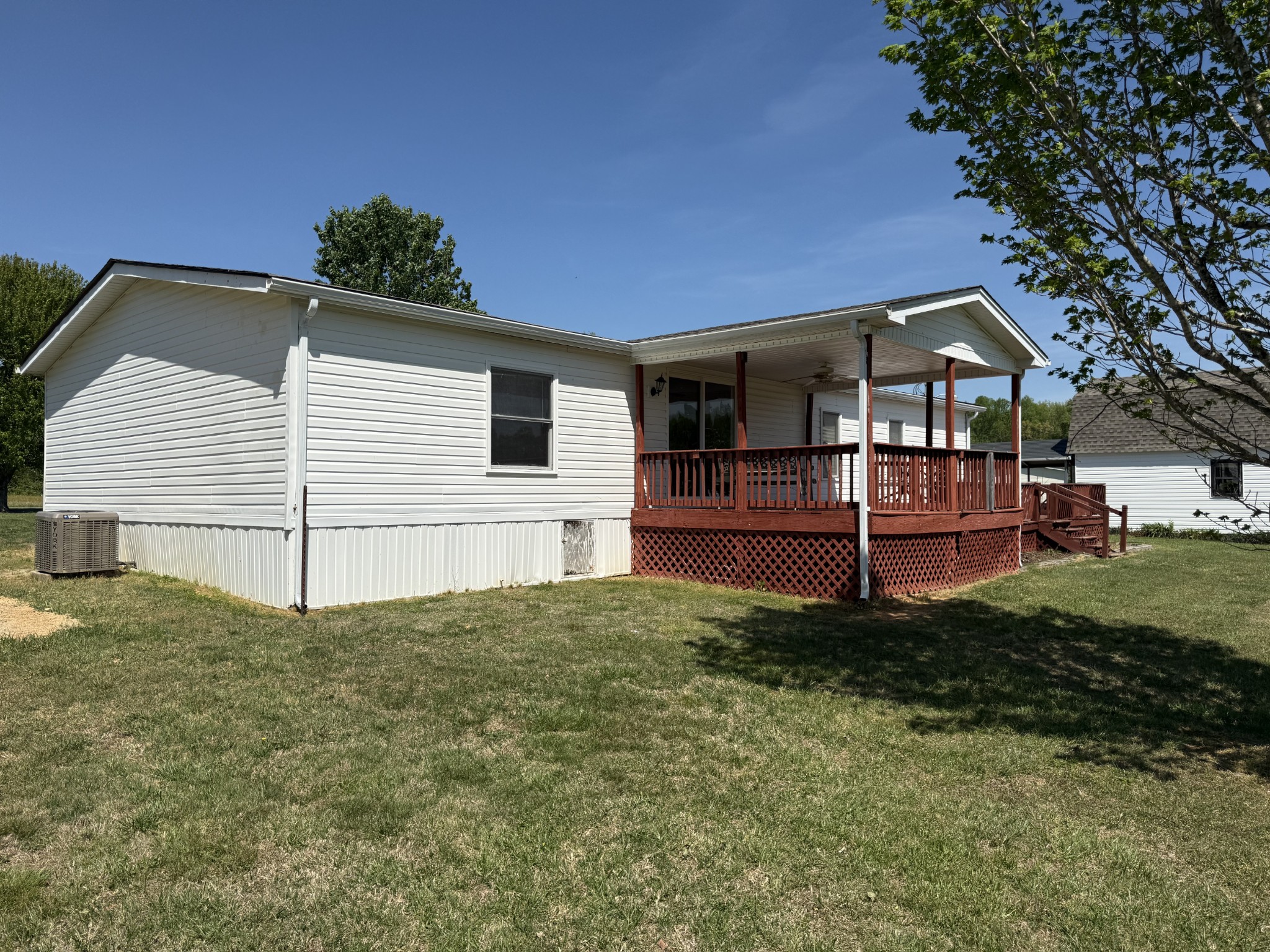 1247 Myrtle Road Bradyville, TN 37026 - Photo 3 of 44