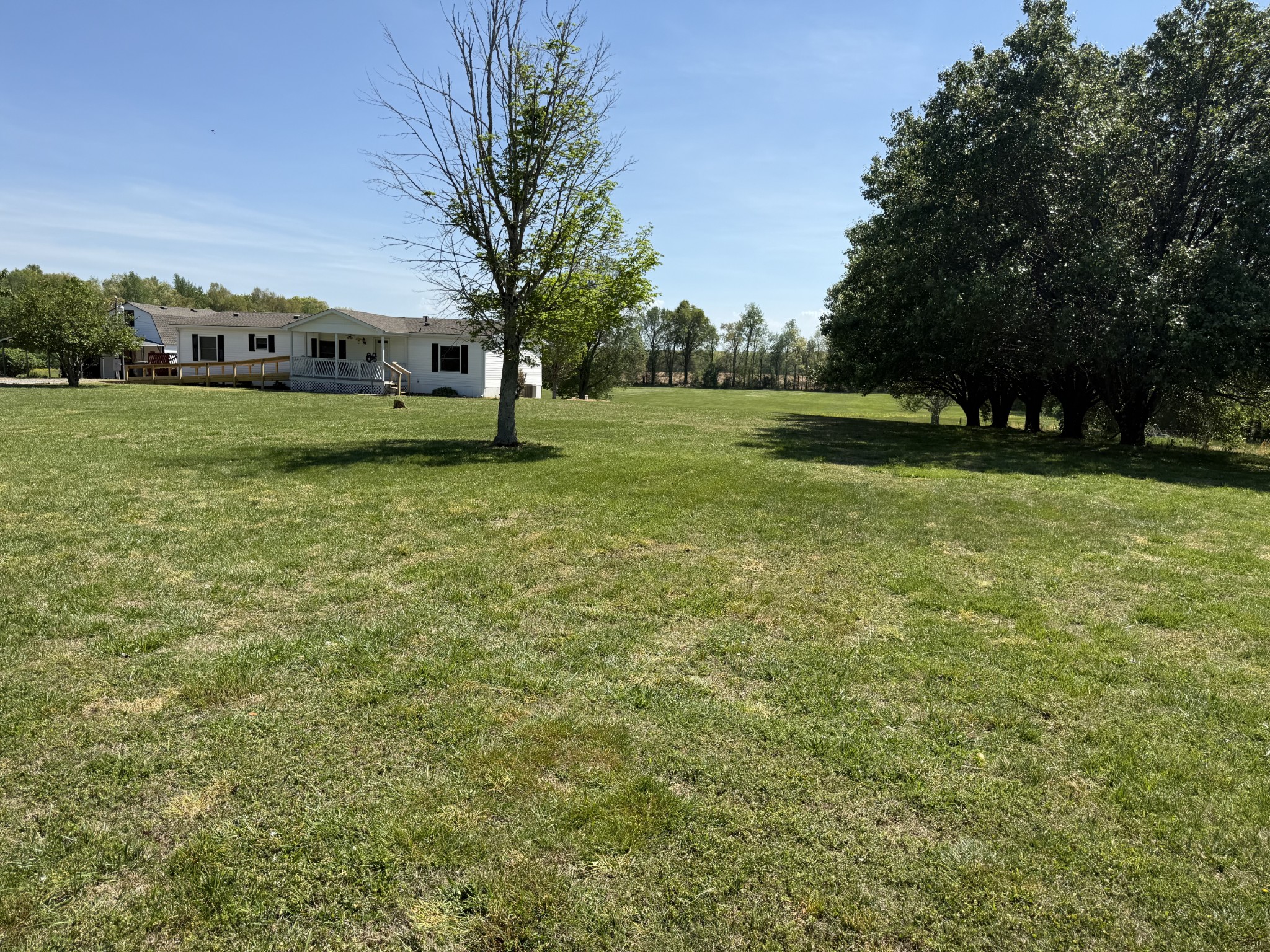 1247 Myrtle Road Bradyville, TN 37026 - Photo 38 of 44