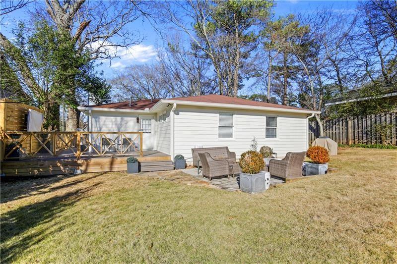 105 Spruell Springs Road Atlanta, GA 30342 - Photo 29 of 32