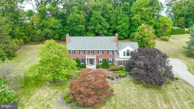 $749,900 | 189 Tuscarora Drive, York, PA 17403