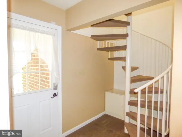 $749,900 | 189 Tuscarora Drive, York, PA 17403