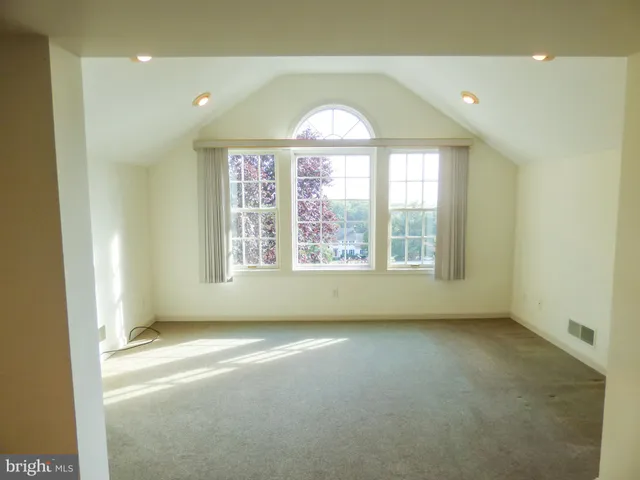 $749,900 | 189 Tuscarora Drive, York, PA 17403