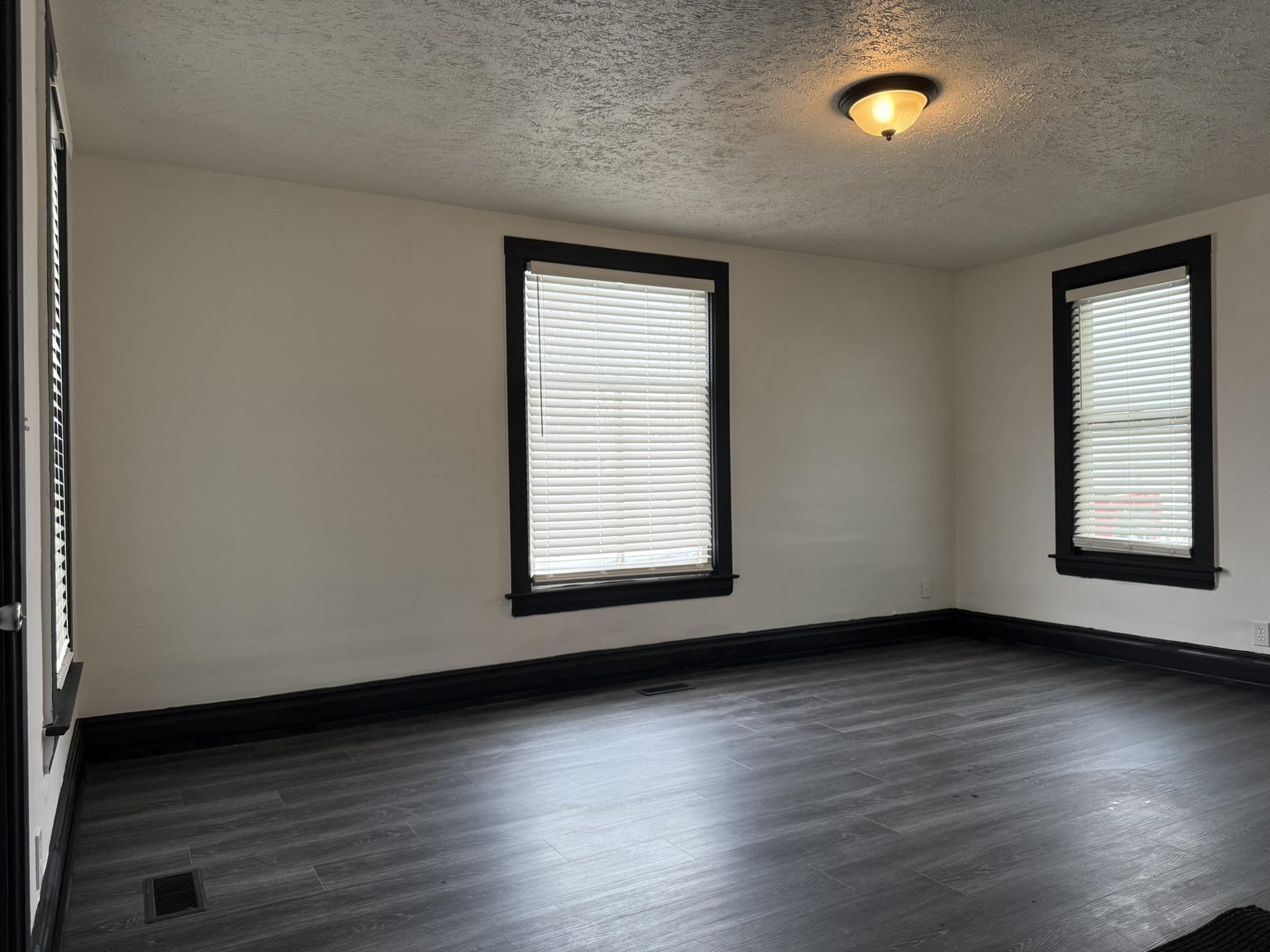 1583 State Street Grawn, MI 49637 - Photo 10 of 35