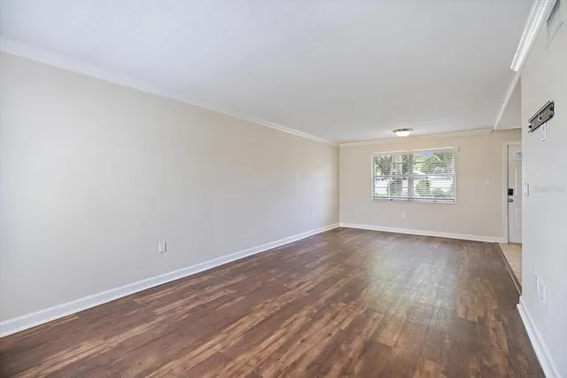 $1,800 | 960 Highland Street, Unit A6, Sarasota, FL 34234