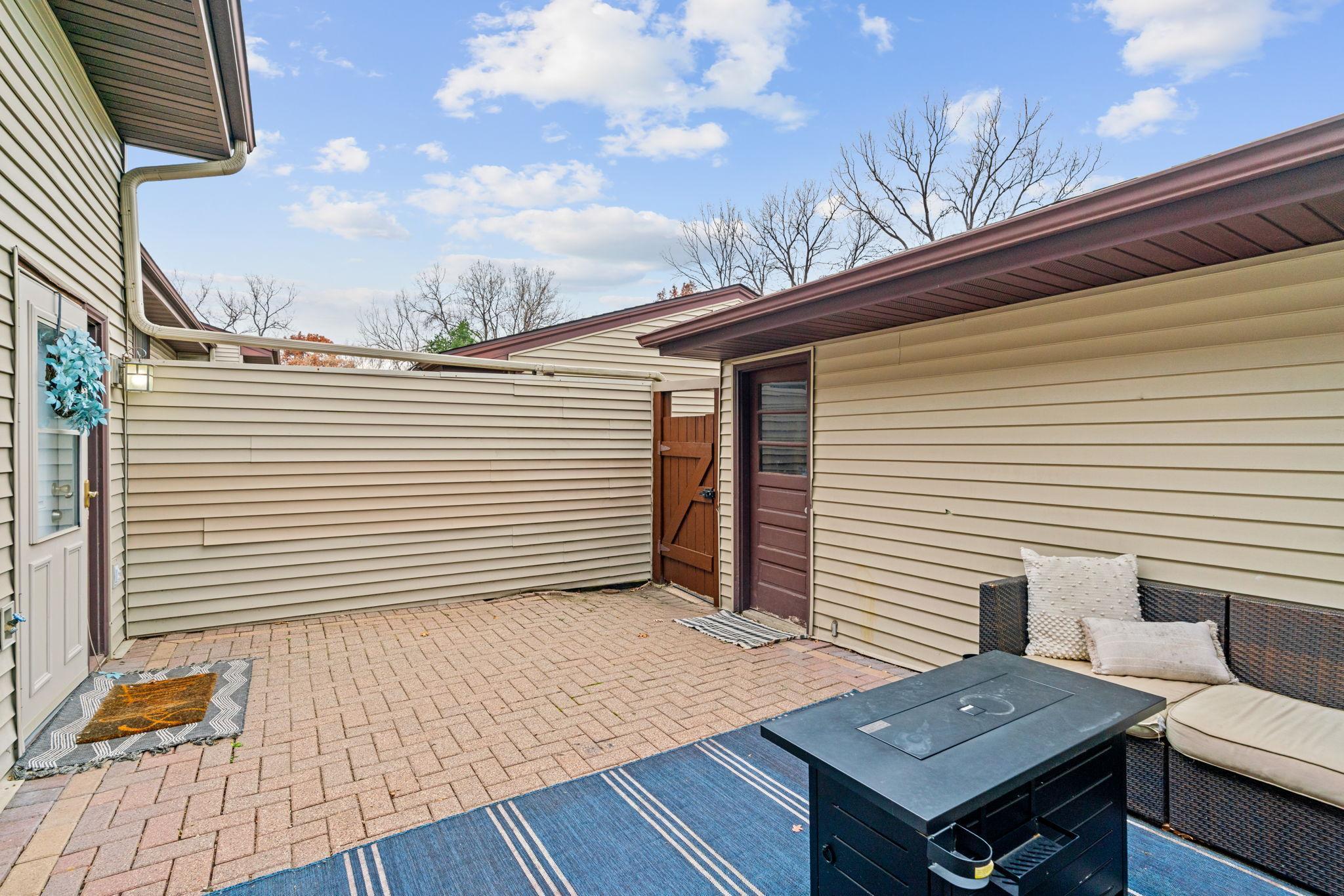 7504 Germane Trail Apple Valley, MN 55124 - Photo 11 of 19