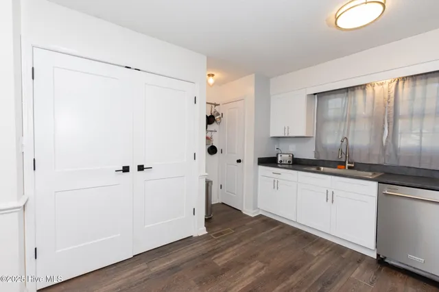 $289,000 | 2602 Northwoods Drive, Jacksonville, NC 28540