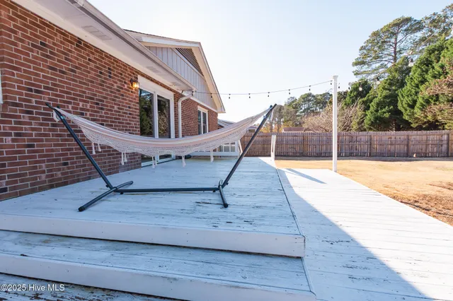 $289,000 | 2602 Northwoods Drive, Jacksonville, NC 28540