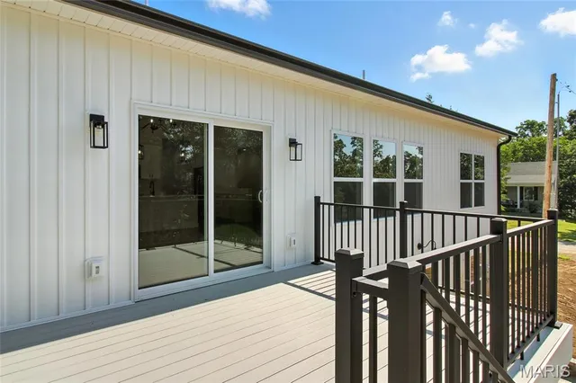 $384,900 | 1650 Brandywine Drive, De Soto, MO 63020