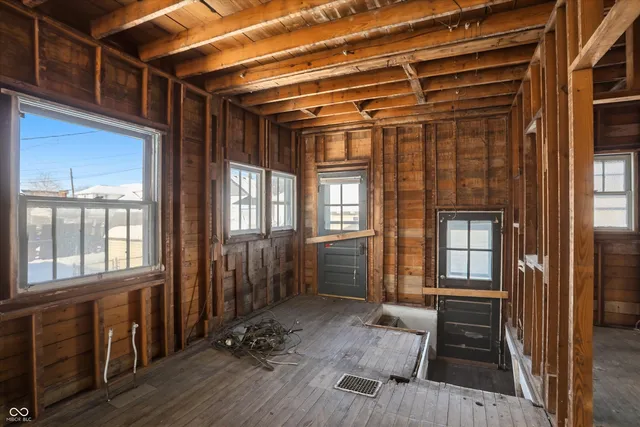 $85,000 | 56 East Pennsylvania Street, Shelbyville, IN 46176