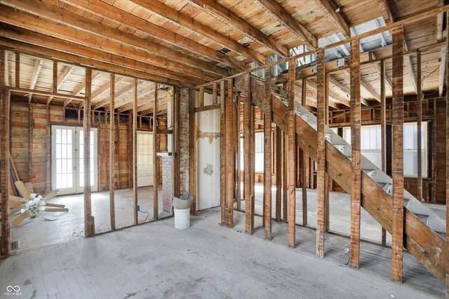 $85,000 | 56 East Pennsylvania Street, Shelbyville, IN 46176