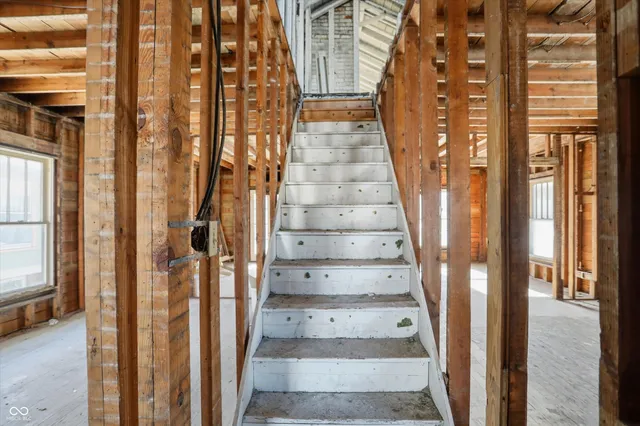 $85,000 | 56 East Pennsylvania Street, Shelbyville, IN 46176