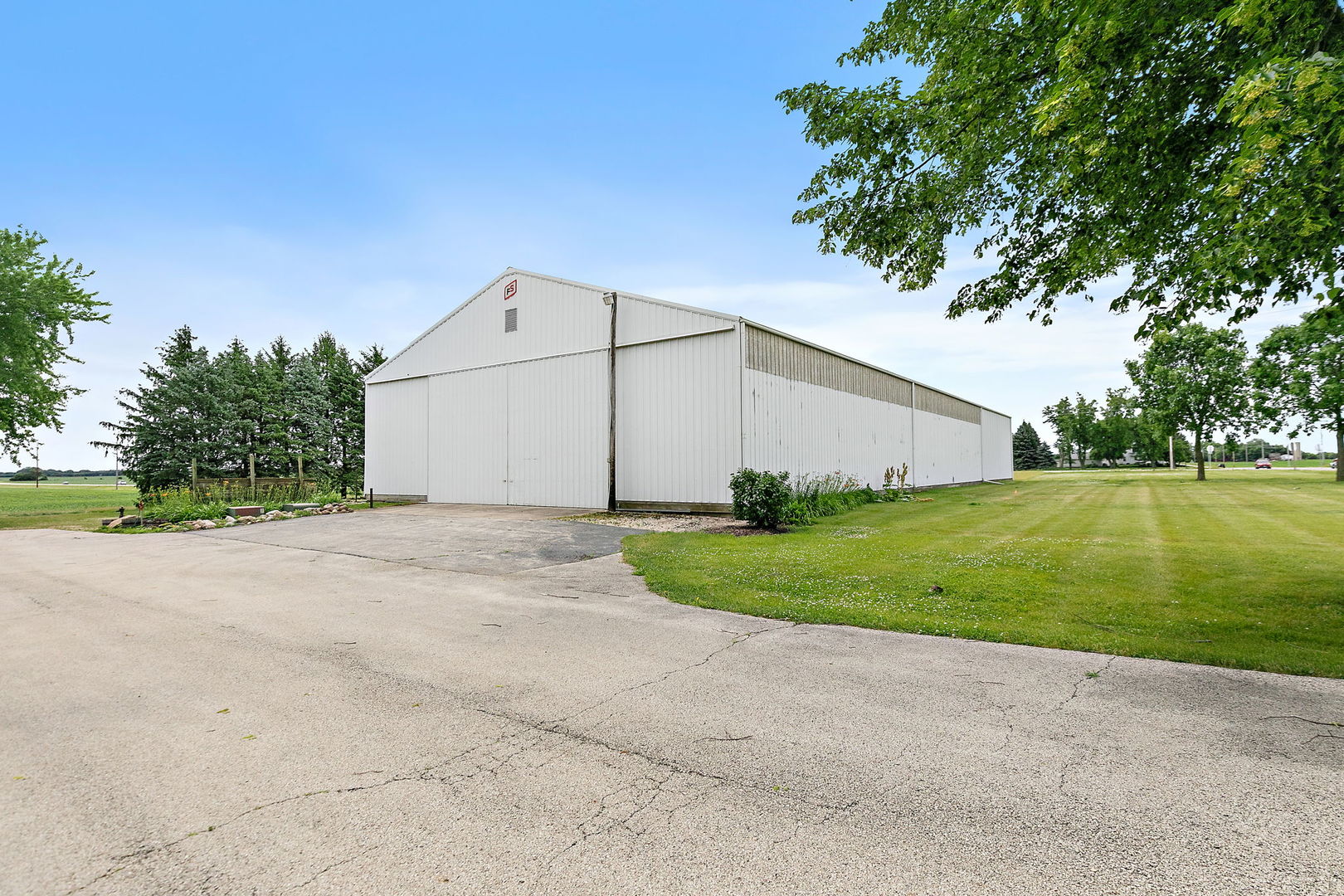 23086 Glidden Road DeKalb, IL 60115 - Photo 28 of 48