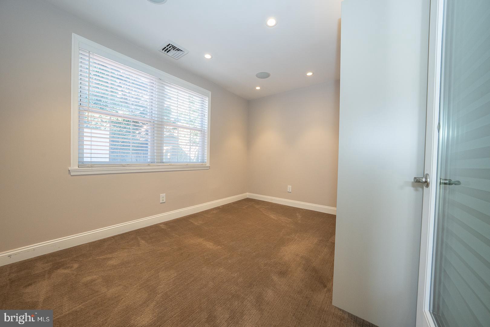 226 East Springfield Road Springfield, PA 19064 - Photo 45 of 75 an empty room with a window