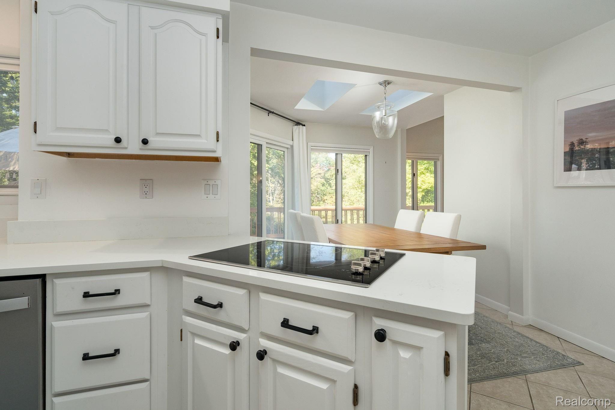 10081 Gibbs Road Clarkston, MI 48348 - Photo 11 of 57 Kitchen