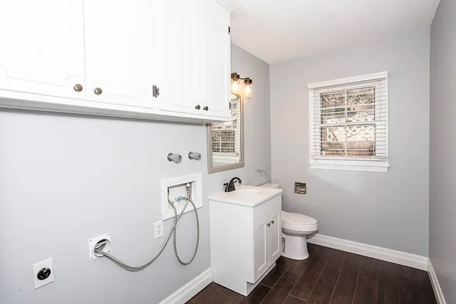 $429,900 | 7523 East Rockwood Road, Wichita, KS 67206