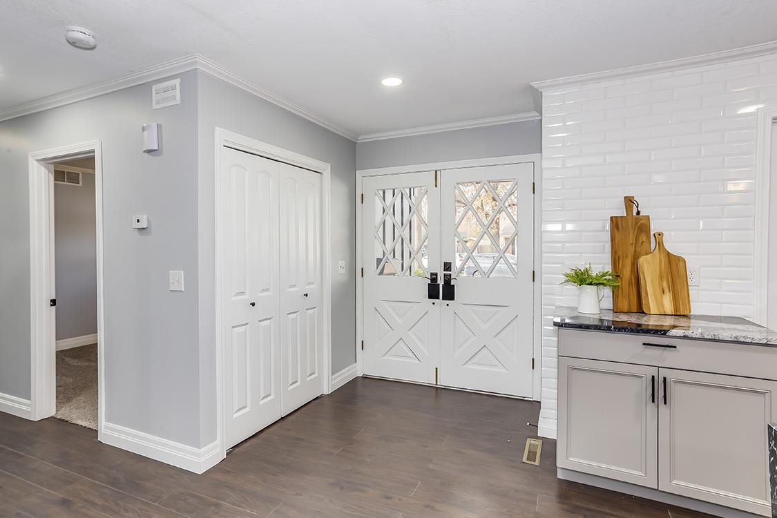 7523 East Rockwood Road Wichita, KS 67206 - Photo 6 of 36