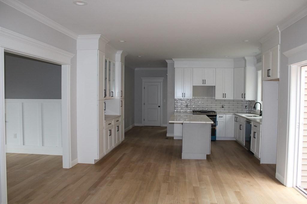 15 Georgia Rae Way Attleboro, MA 02703 - Photo 5 of 25 Gallery Image 5