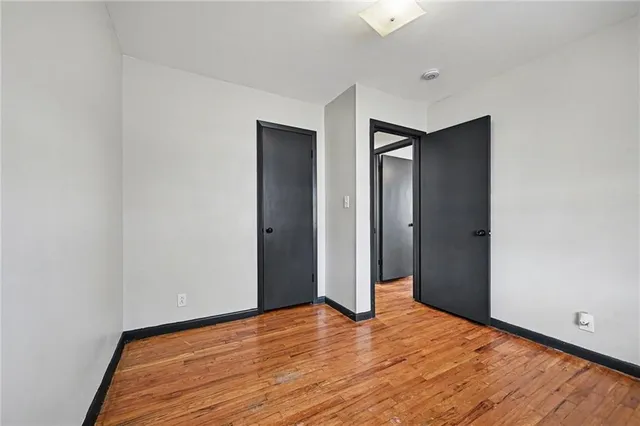 $287,000 | 6017 North Howard Avenue, Gladstone, MO 64118